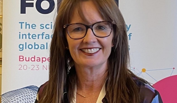 Understanding Nature of Science makes society less vulnerable to misinformation – interview with Dr Cliona Murphy