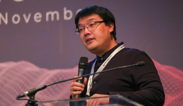 AI and brain-machine interfaces, the allure of a career in science and social harmony – interview with Dr Yanan Sui AI and brain-machine interfaces, the allure of a career in science and social harmony – interview with Dr Yanan Sui